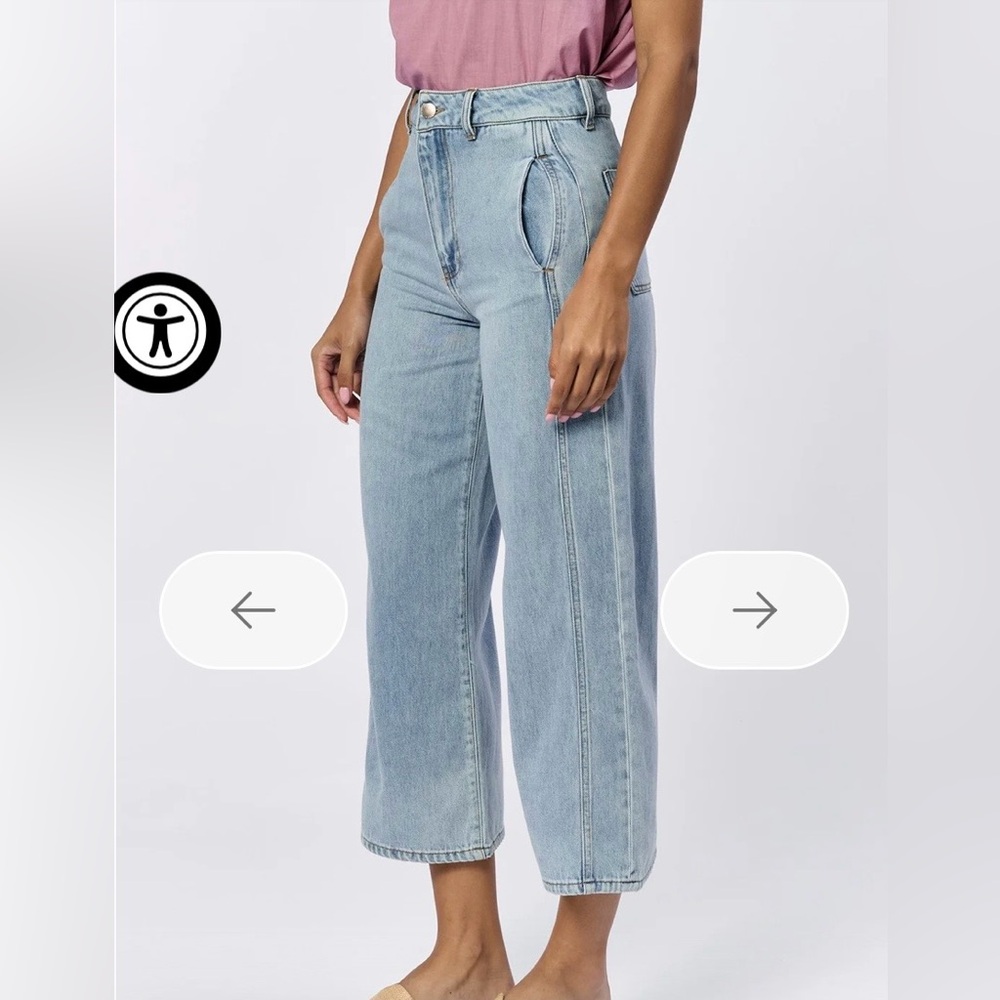 Dear John Audrey Light Blue Wide-Leg Jeans with Front Patch Pockets - Picture 1 of 4